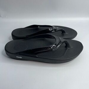 OOfos OOlala Women's Recovery Sandal Size 10 US Luxe Thong Shiny Black Flip Flop